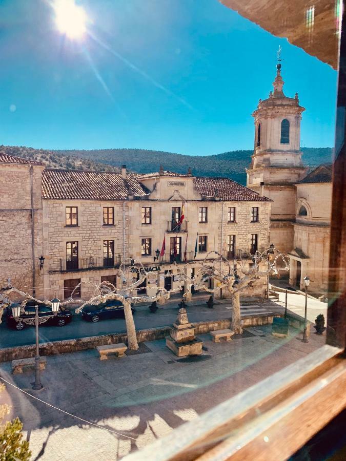 Hotel Tres Coronas De Silos Санто Доминго де Силос Екстериор снимка